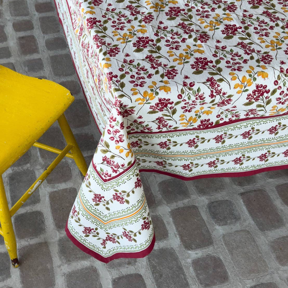 Warm Berry Tablecloths | Mahogany