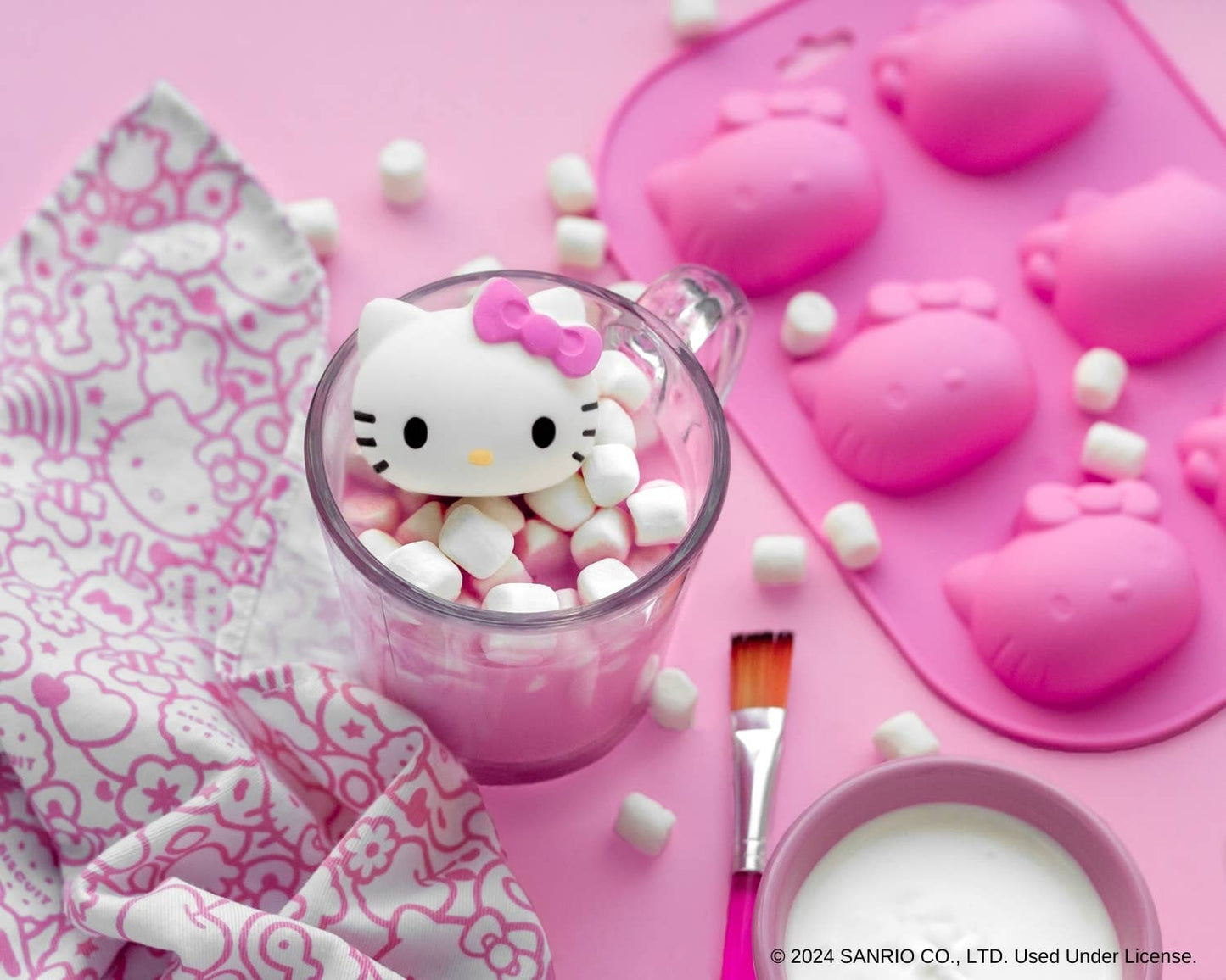 Hello Kitty® Make Your Own Hot Cocoa Bombs Set | Handstand Kitchen