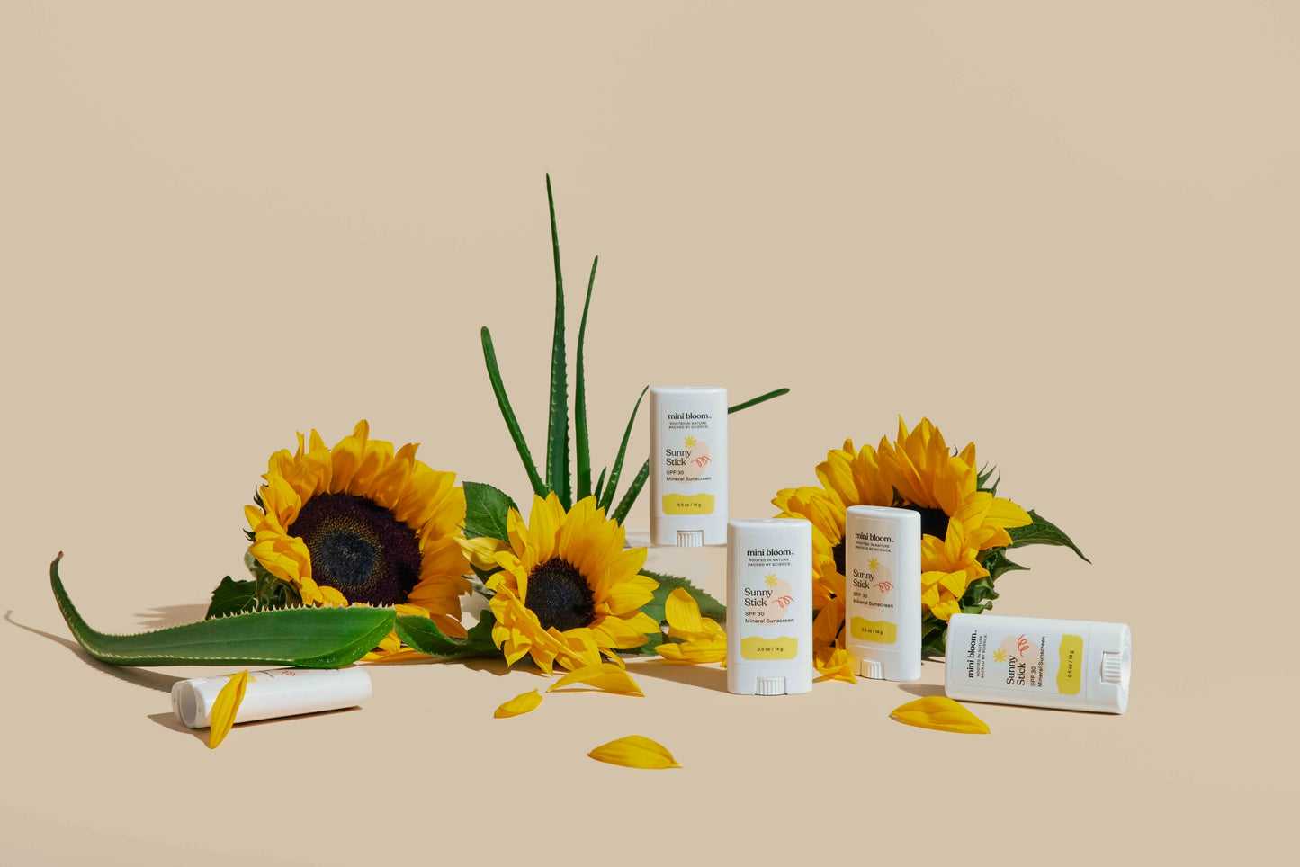 Sunny Stick SPF 30+ Mineral Sunscreen | Mini Bloom