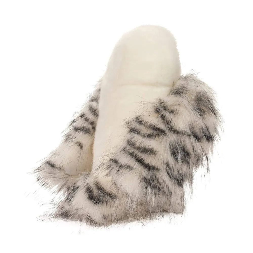 Wizard Snowy Owl | Douglas Toys