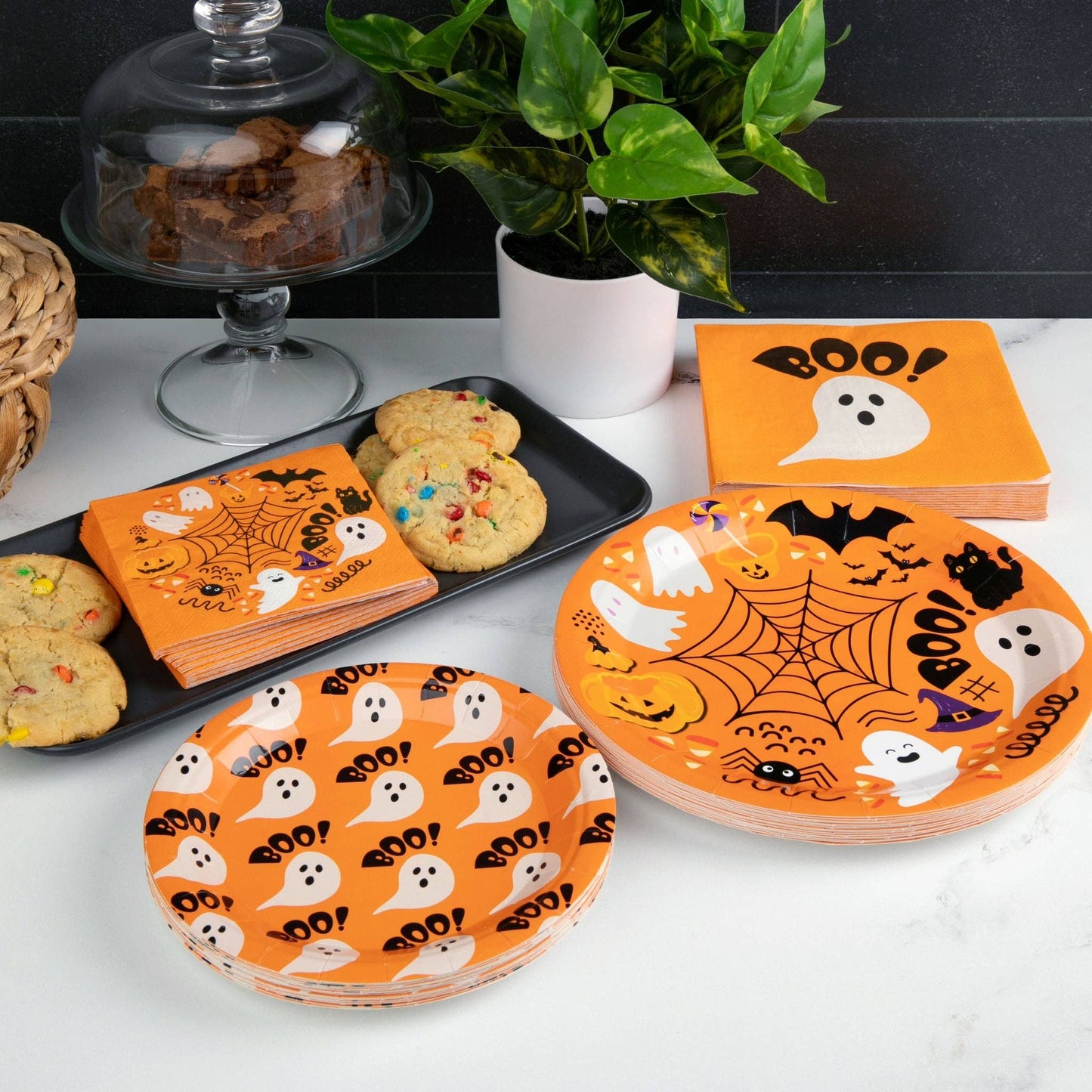 "Spooky Supper" 80 Piece Paper Plate & Napkin Set | Fabuplates