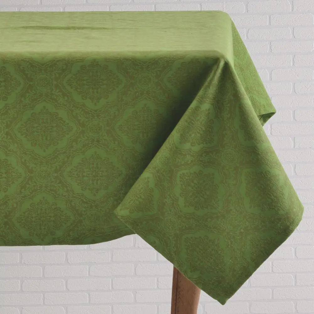 Jacquard Medallion Tablecloth | Mahogany