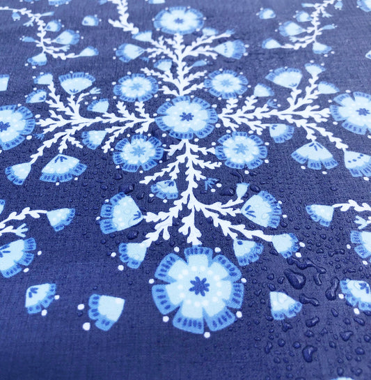 Monterey Outdoor Tablecloth | Splash Fabrics