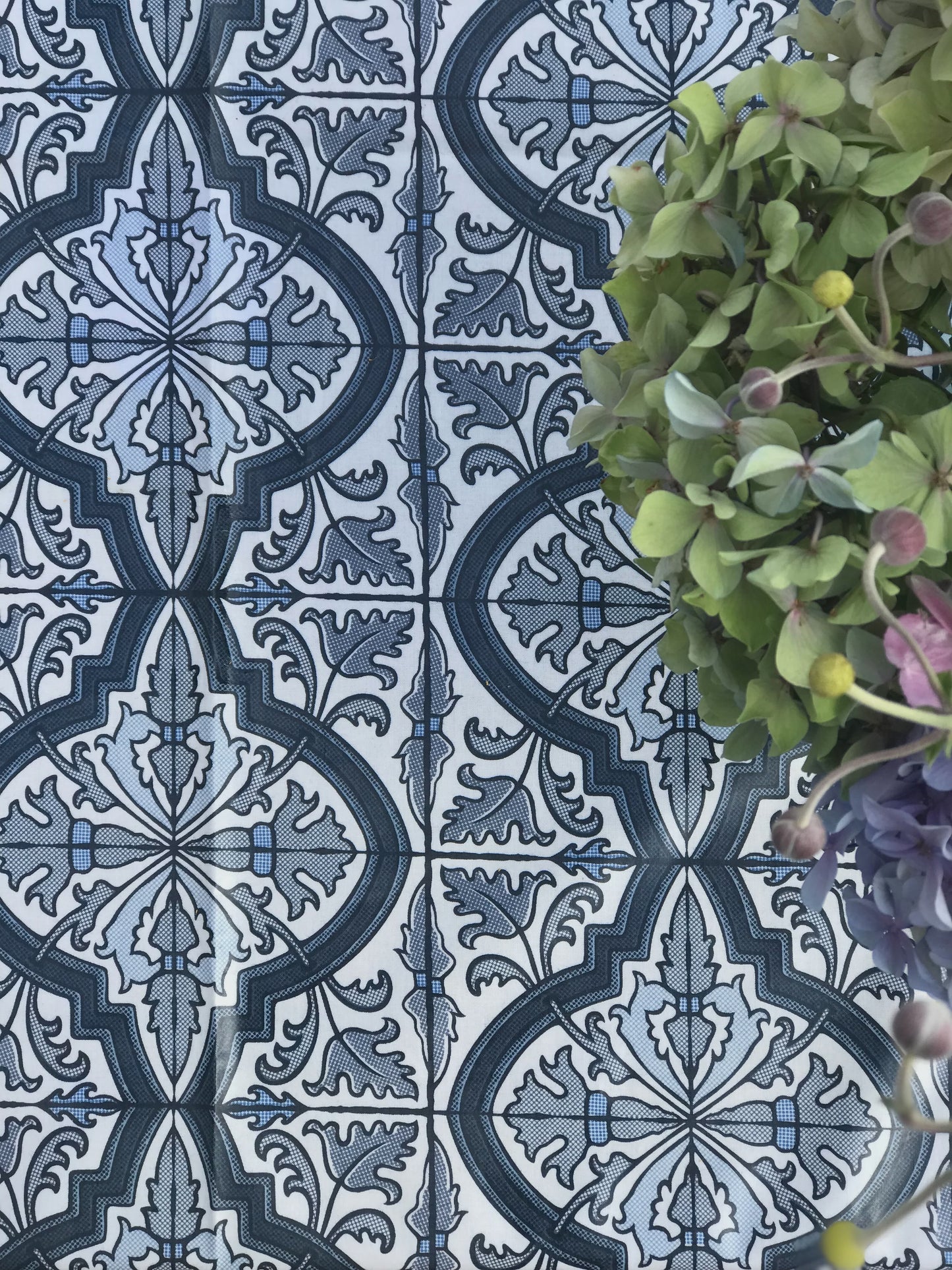 Orcas Outdoor Tablecloth | Splash Fabrics
