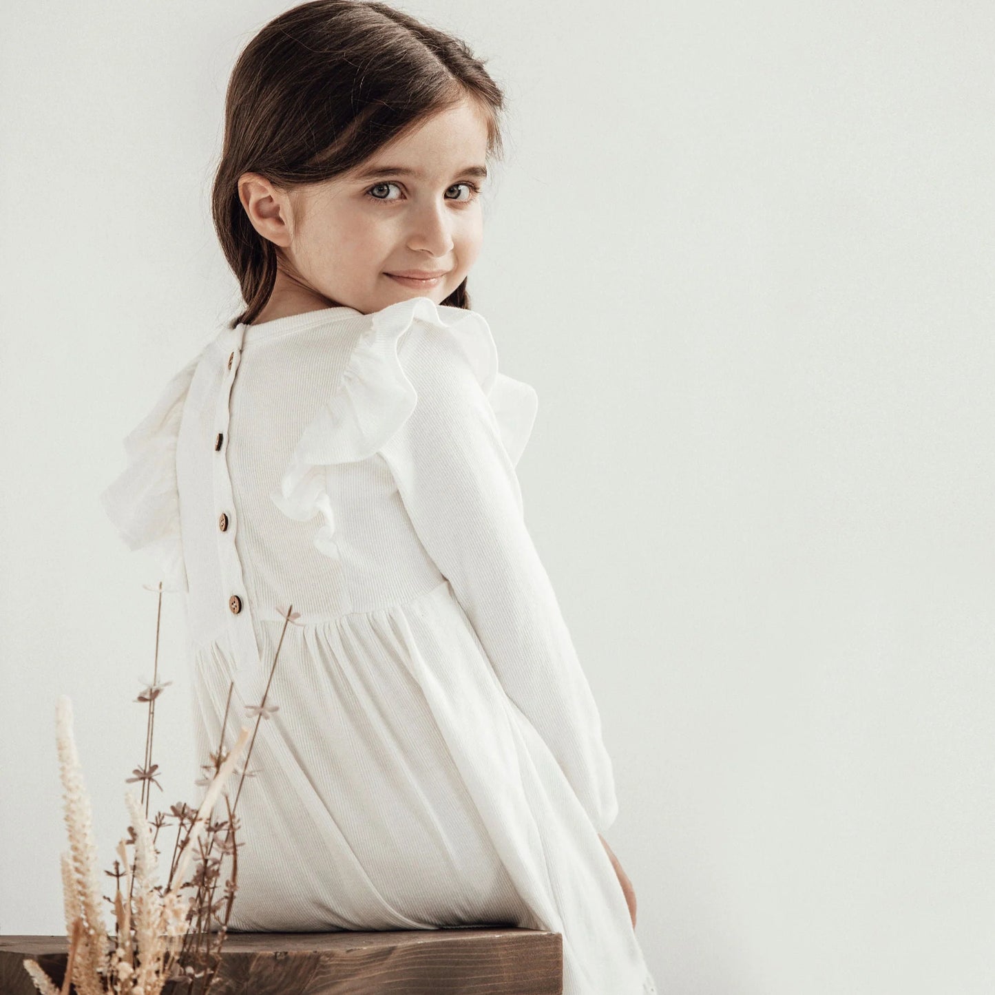 Snow Rib Ruffle Dress | Aster & Oak