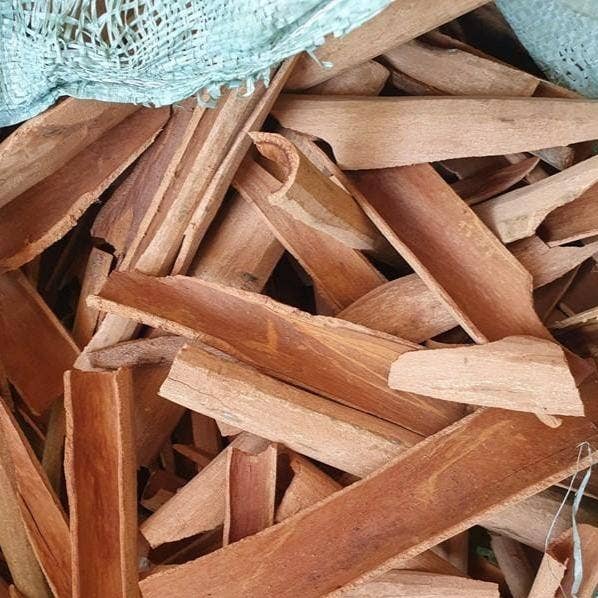 Royal Cinnamon (Saigon cinnamon, Vietnamese cinnamon) Spice | Burlap & Barrel