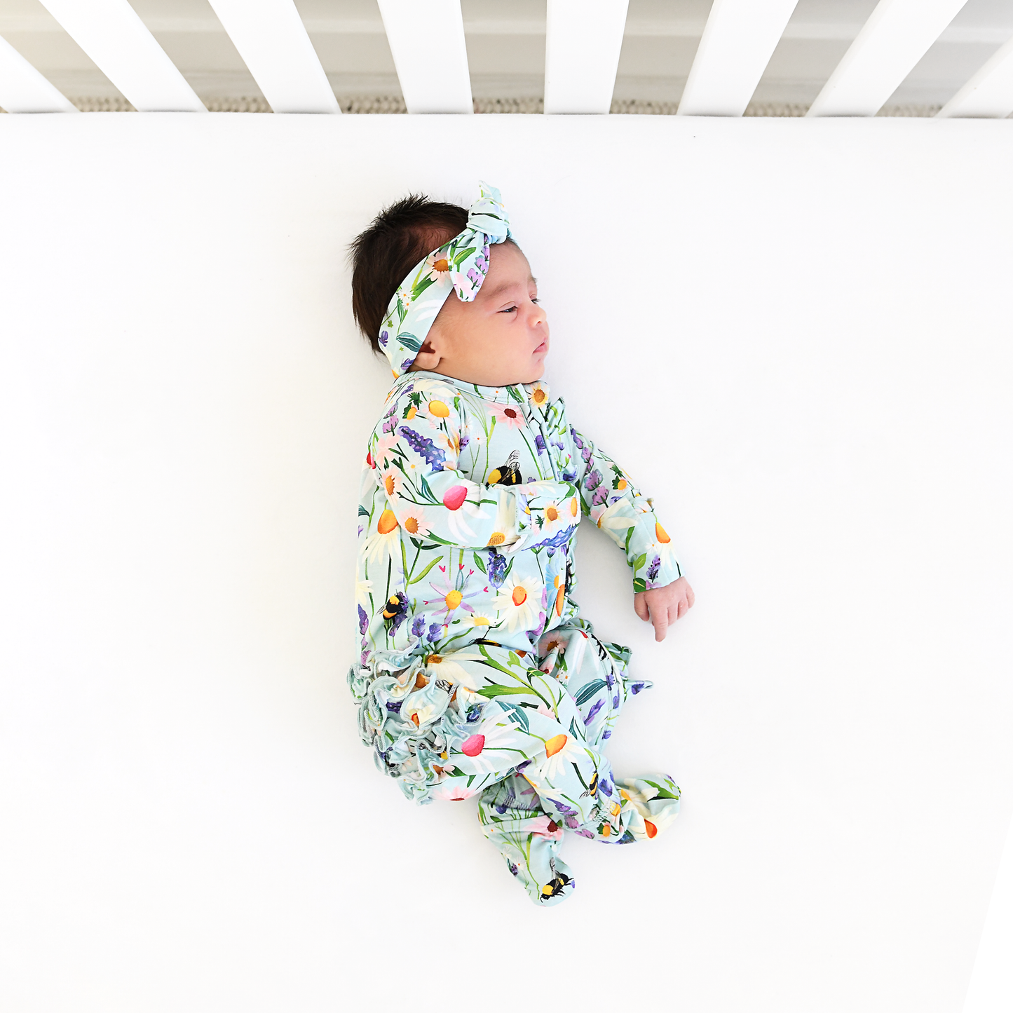 Bumble Ruffle Bamboo Zip Romper | Gigi & Max