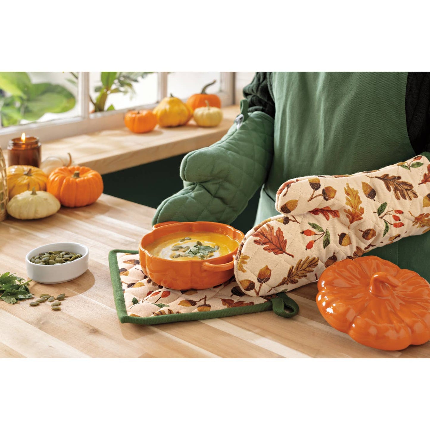 Oak and Acorn Potholder | Danica