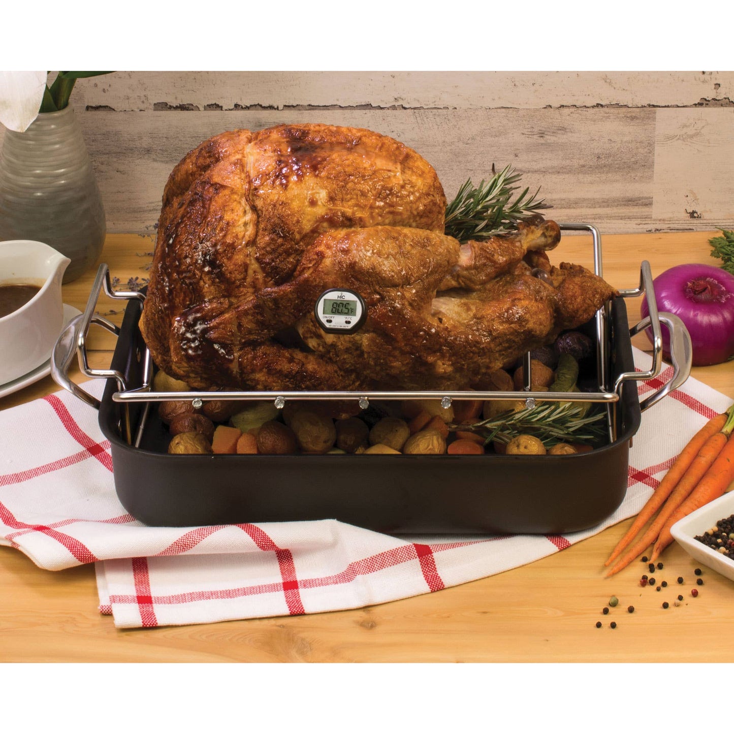 Instant-Read Digital Meat Thermometer | HIC Kitchen