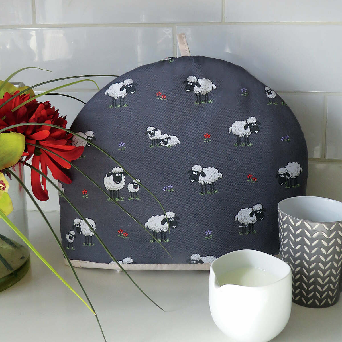 Fluffy Flock Tea Cosy | Samuel Lamont & Sons