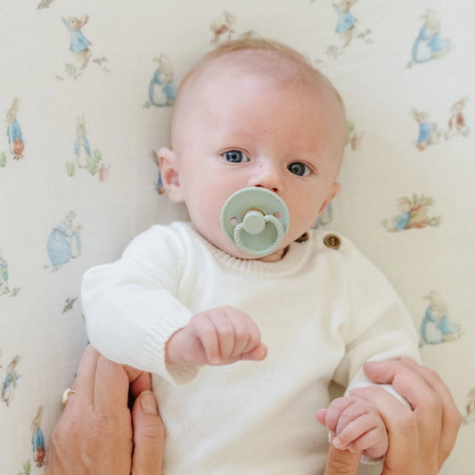 Peter Rabbit™ Cotton Muslin Changing Cover (Various Colors) | Saranoni