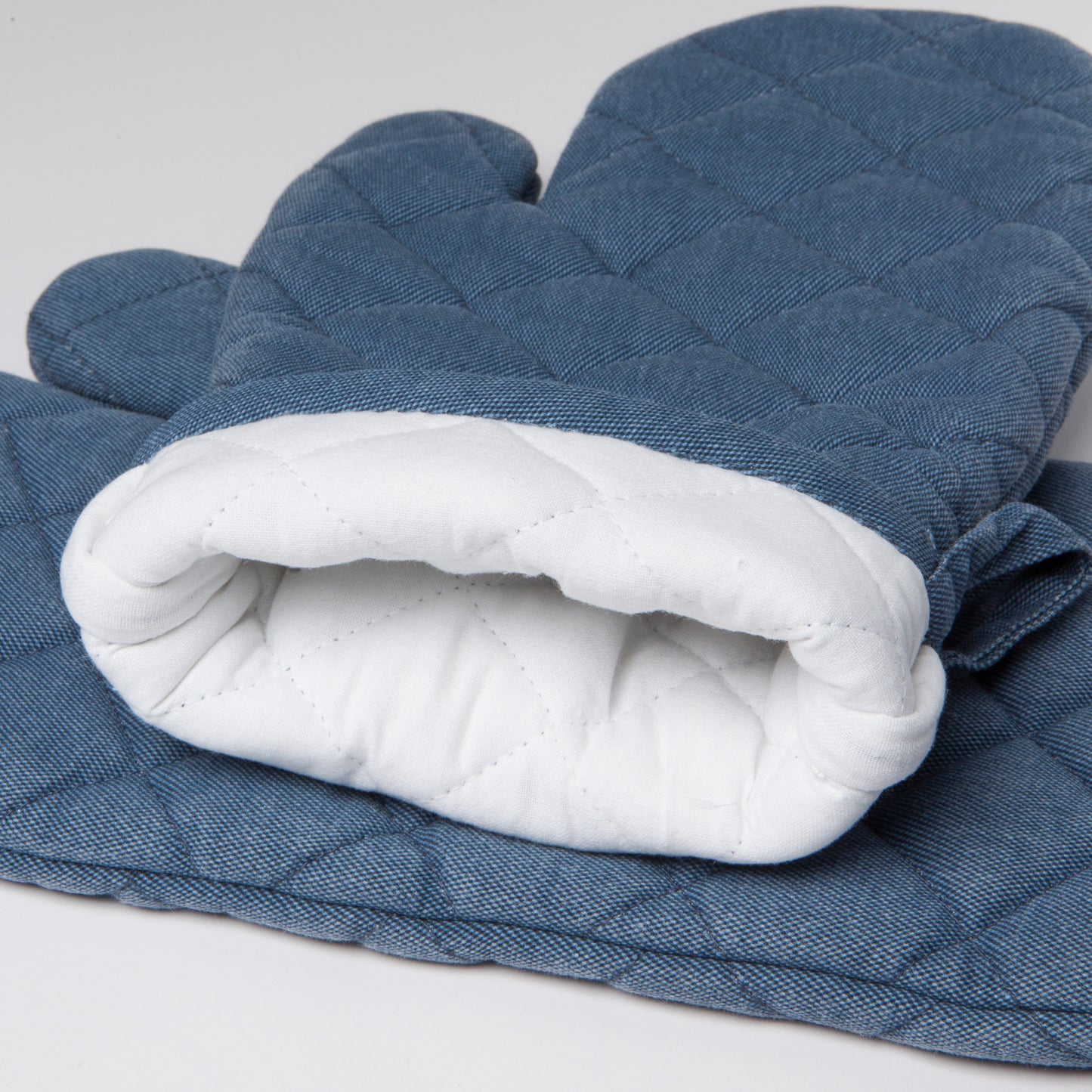 Heirloom Stonewash Oven Mitts (Various Colors) | Now Designs