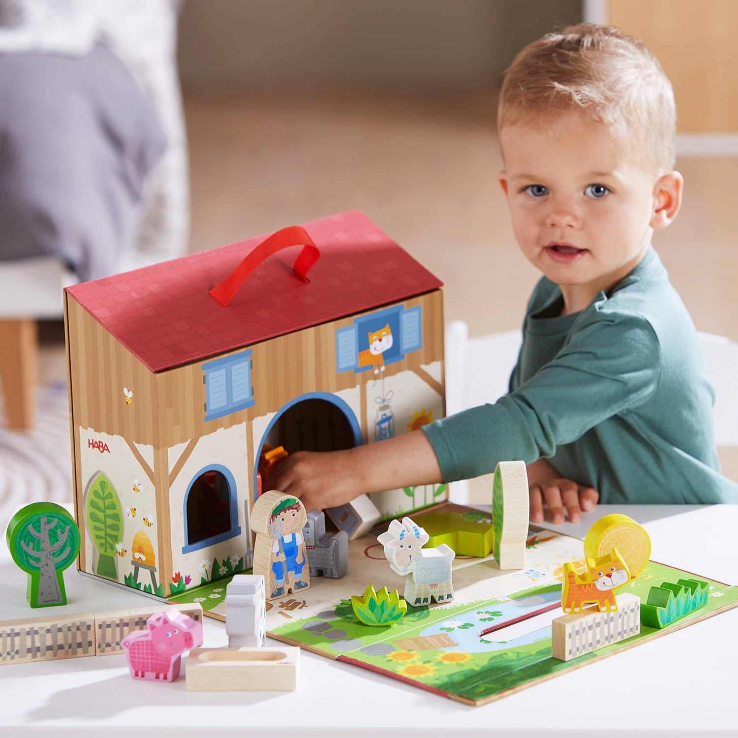 Figurines & Playsets