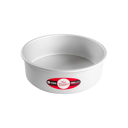 Round Cake Pan (Various Sizes) | Fat Daddio's