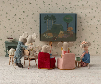 Folding Chair, Mouse (Various Colors) | Maileg