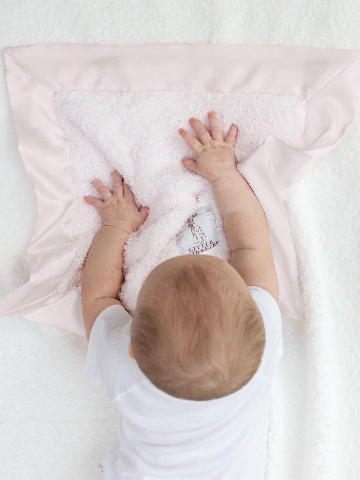 Chenille Blanky | Little Giraffe