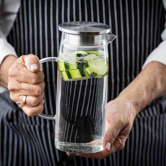 34 oz Glass Pitcher w/ Stainless Lid | TableCraft
