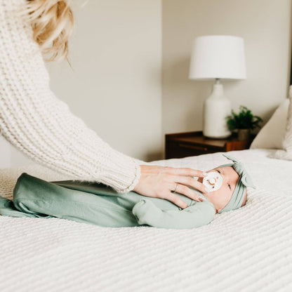 Briar Newborn Knotted Gown |Copper Pearl