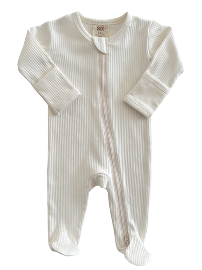 Ivory Ribbed Zip Footie | Siix Collection