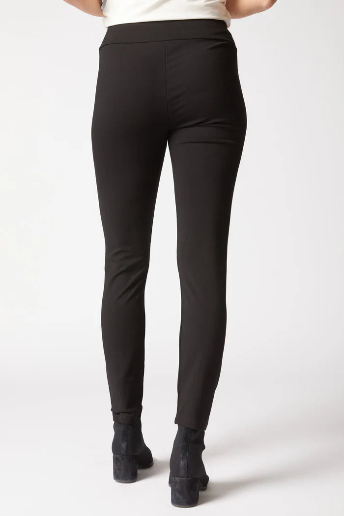 Core Travel Easy Pant | Habitat Clothing