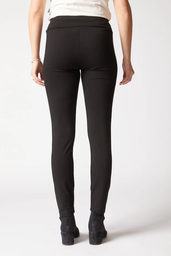 Core Travel Easy Pant | Habitat Clothing