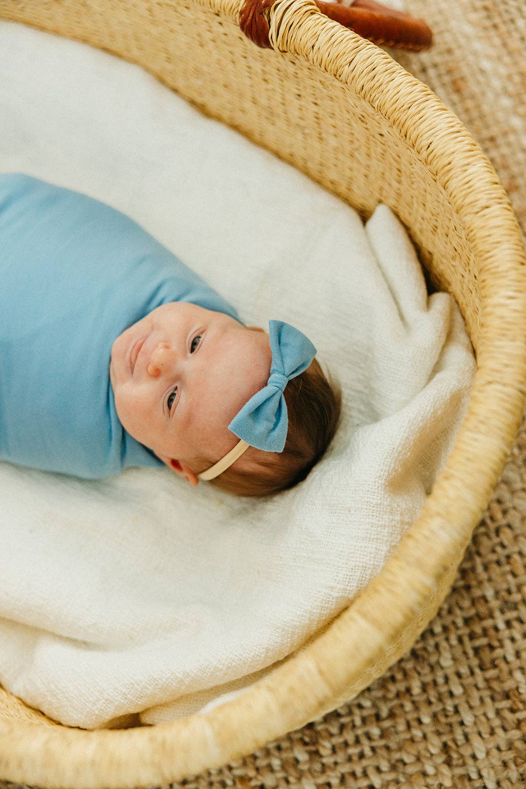 Robin Bowtie Baby Bow | Copper Pearl