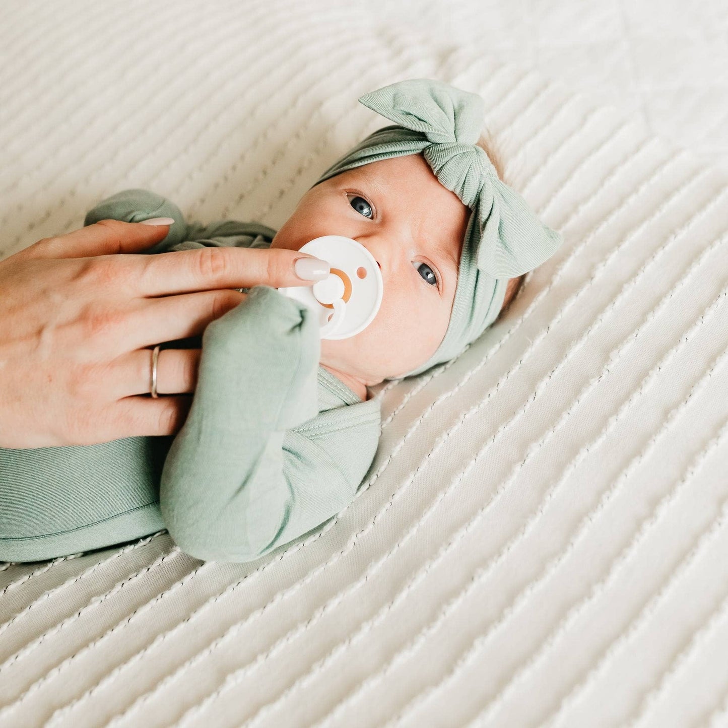 Briar Knit Headband Bow | Copper Pearl