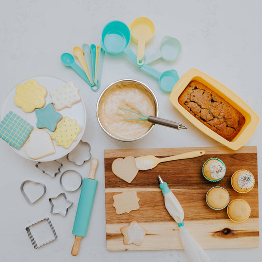 Classic Kids Baking Set | Handstand Kitchen