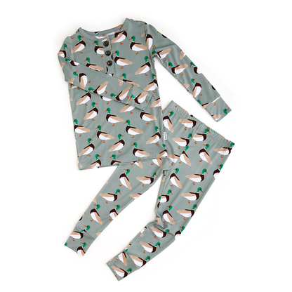 Wilder Duck Bamboo Lounge Set | Gigi & Max