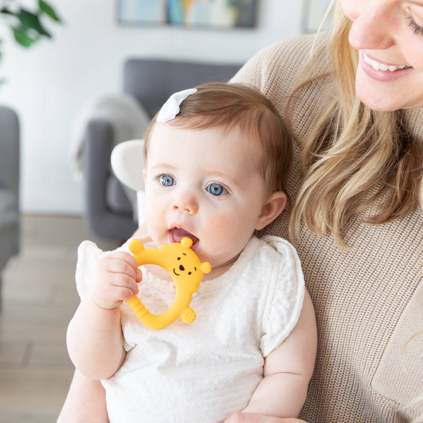 Silicone Flat Teether: Winnie the Pooh | Bumkins