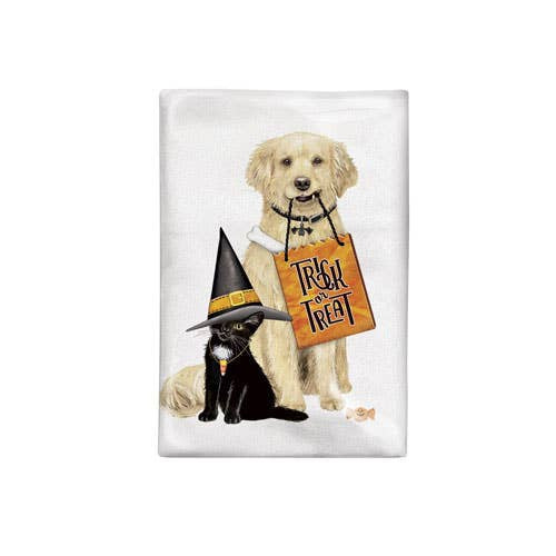 Trick Or Treat Pets Towel | Mary Lake-Thompson