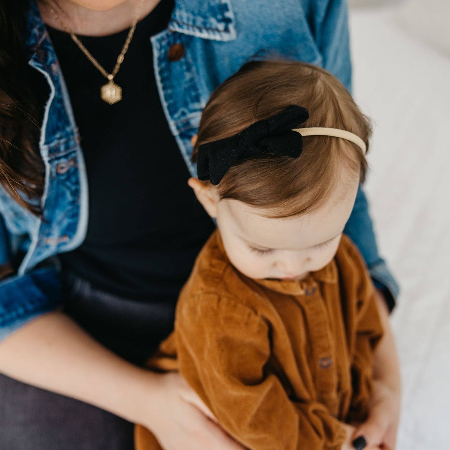 Midnight Classic Baby Bow | Copper Pearl