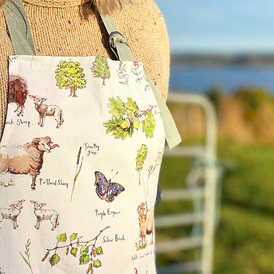 Out in the Fields Cotton Apron | Samuel Lamont & Sons