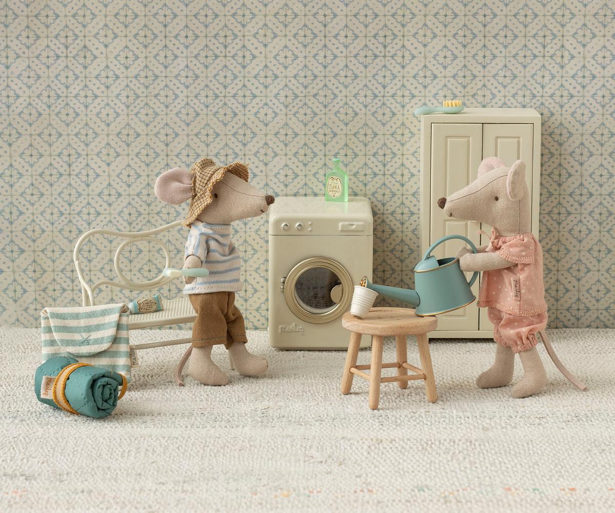 Big Sister Mouse in a Matchbox | Maileg