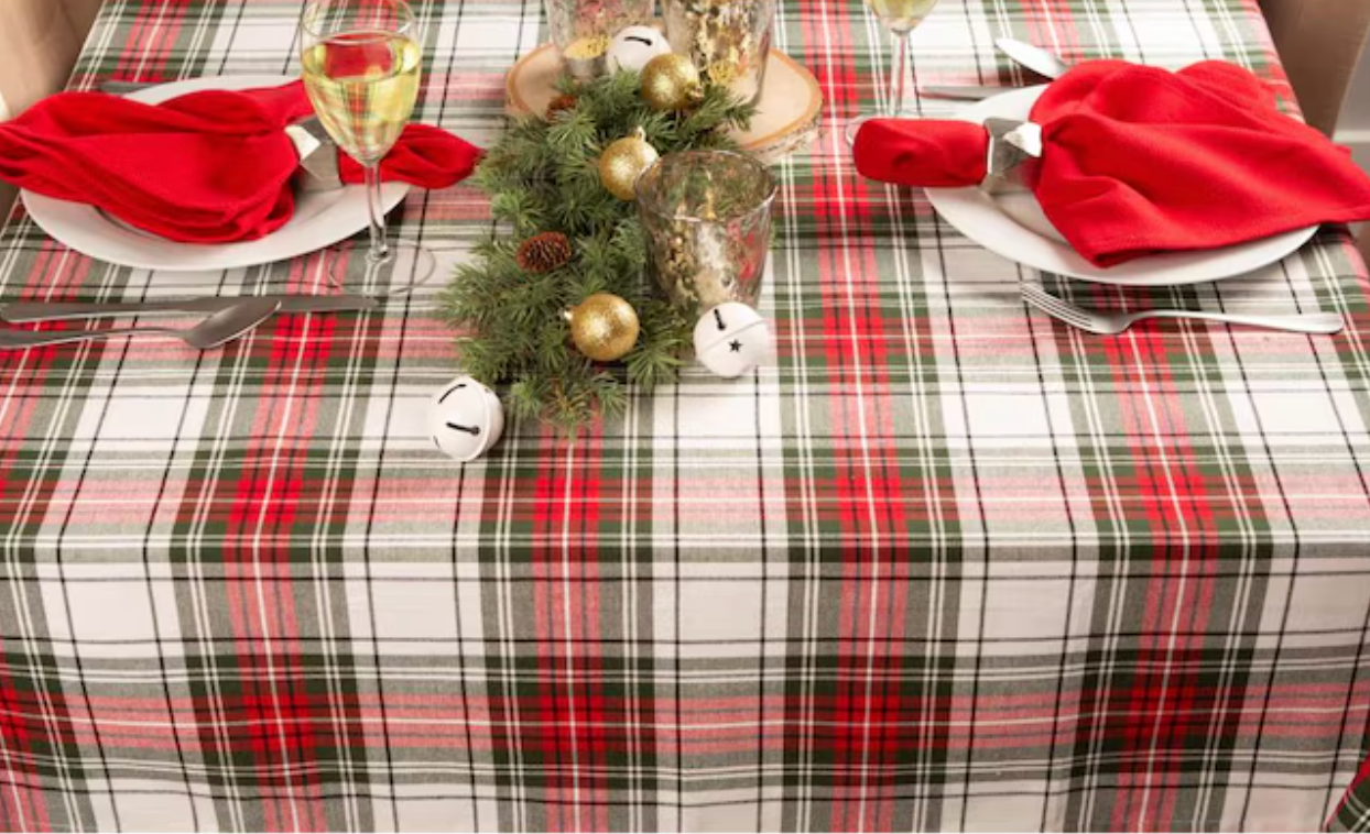 Xmas Plaid Tablecloth | DII