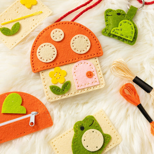 Mini Craft Kit: Toadstool Purse | Petit Collage