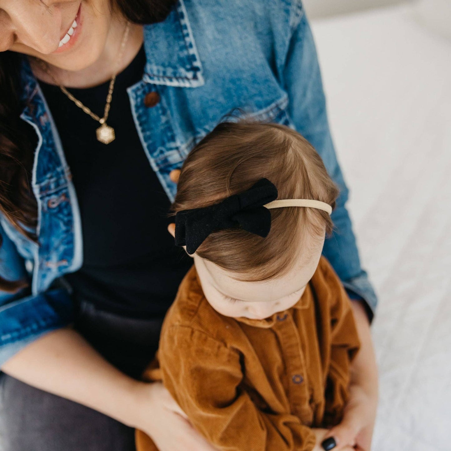 Midnight Classic Baby Bow | Copper Pearl