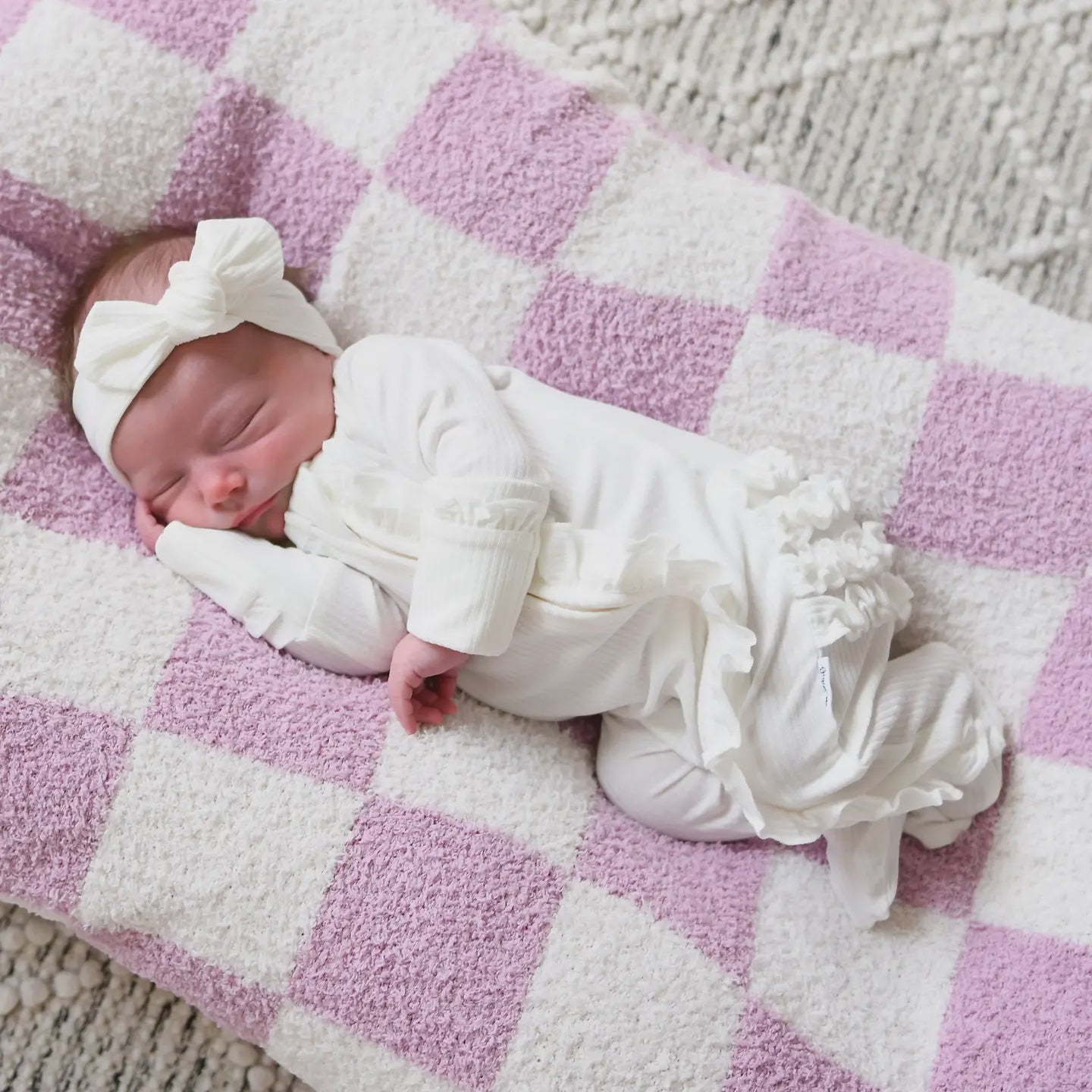 Charlie Ribbed Ruffle Romper | Gigi & Max