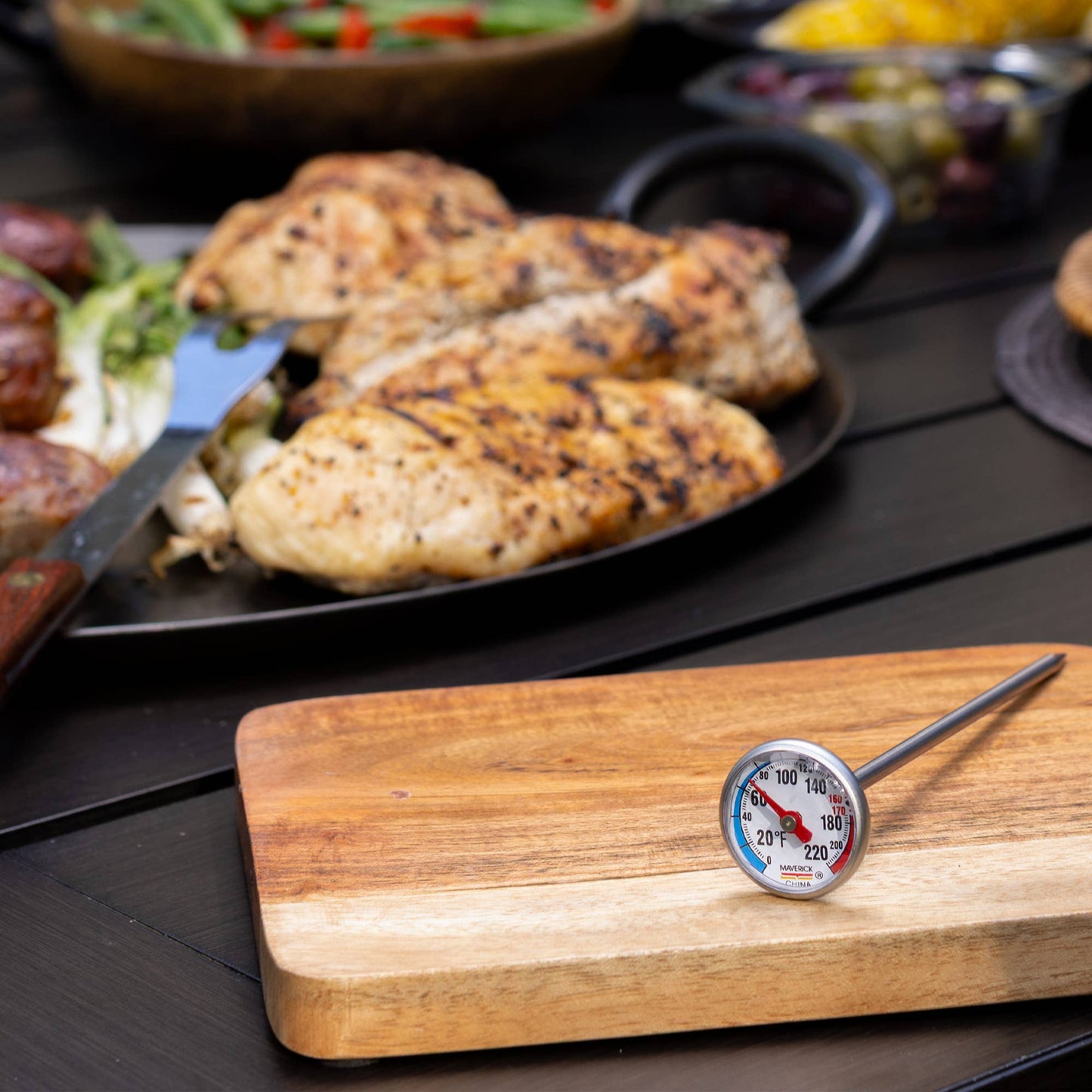 Maverick Instant Read Thermometer - 1" Dial | Kitchen Supply Brands