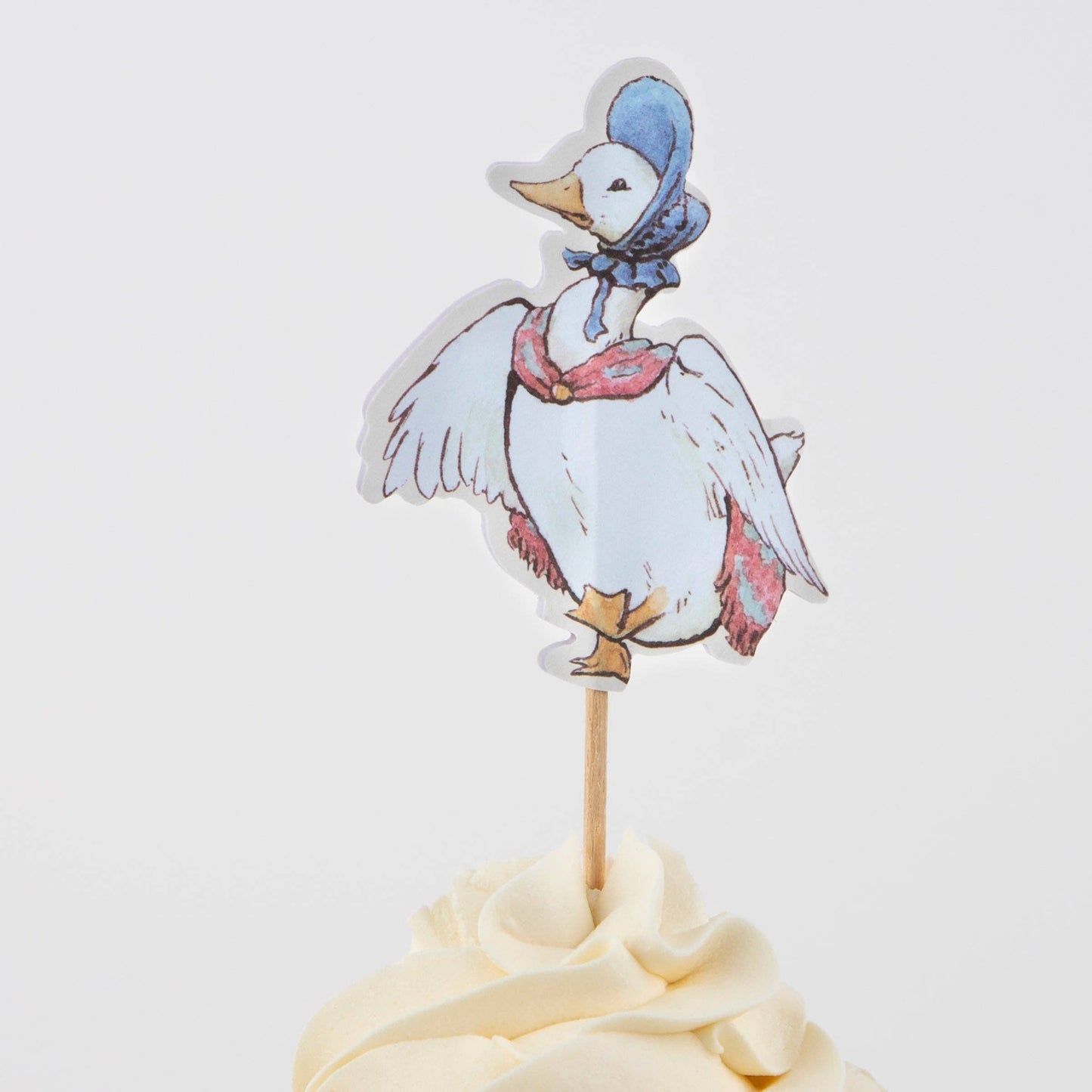 Peter Rabbit™ In The Garden Cupcake Kit | Meri Meri