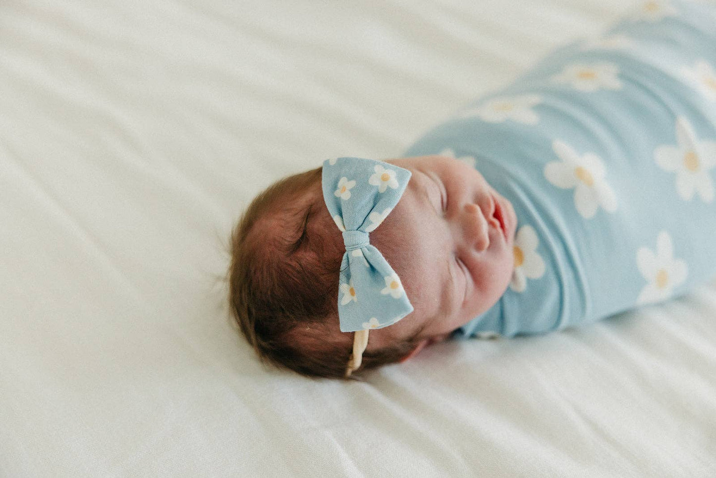 Della Bowtie Baby Bow | Copper Pearl