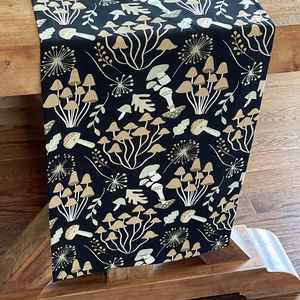 Mushrooms Runner | Mahogany