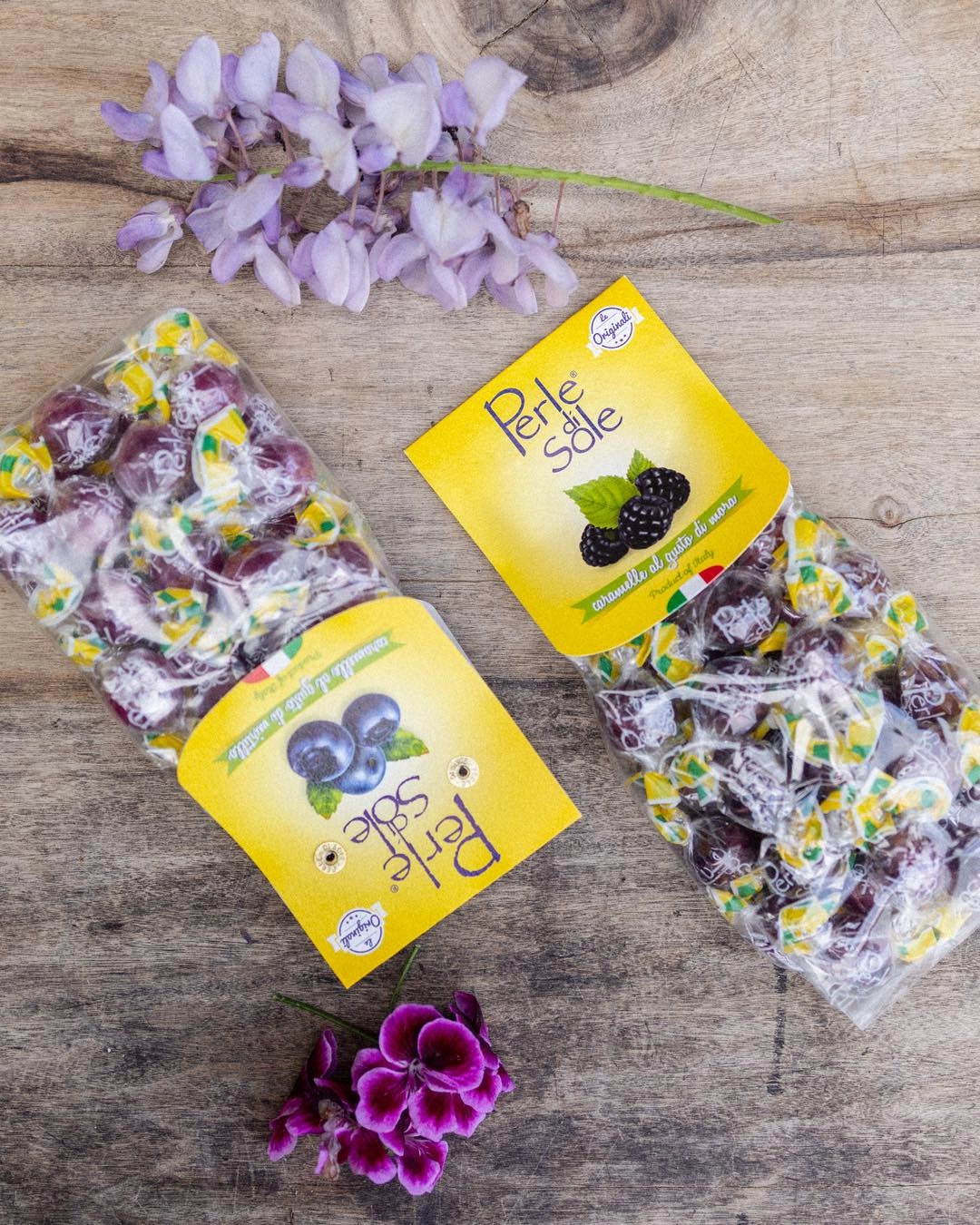 Blackberry Drops with a Tart Fizzy Filling | Perle di Sole