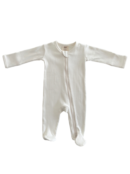 Ivory Ribbed Zip Footie | Siix Collection