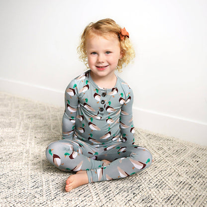 Wilder Duck Bamboo Lounge Set | Gigi & Max