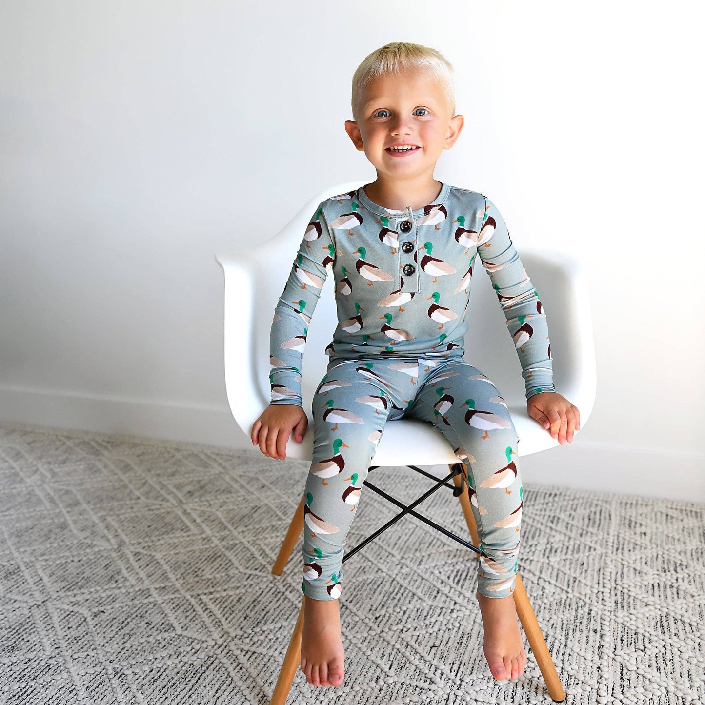 Wilder Duck Bamboo Lounge Set | Gigi & Max