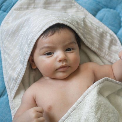 Cove Baby Hooded Towel | Crane Baby