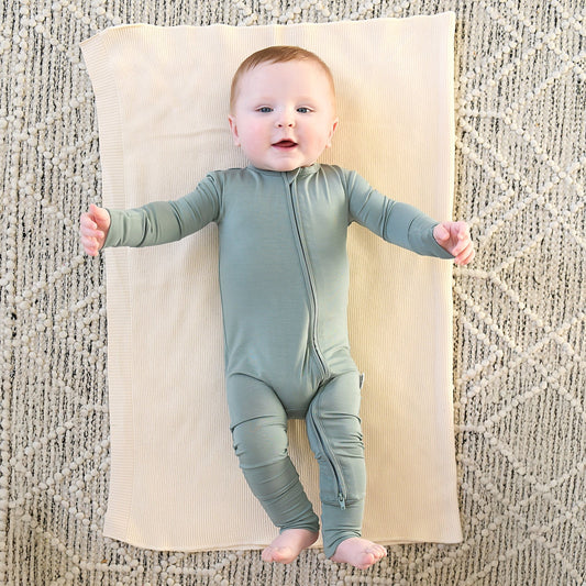 Eucalyptus Bamboo Zip Romper | Gigi & Max