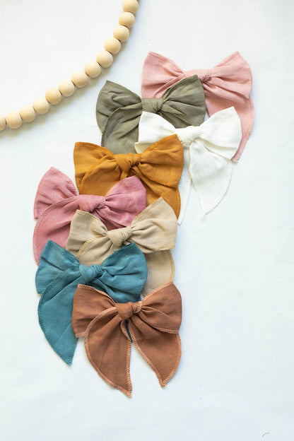 Baby Neutral Linen Fabric Bows | Little Organic Co.