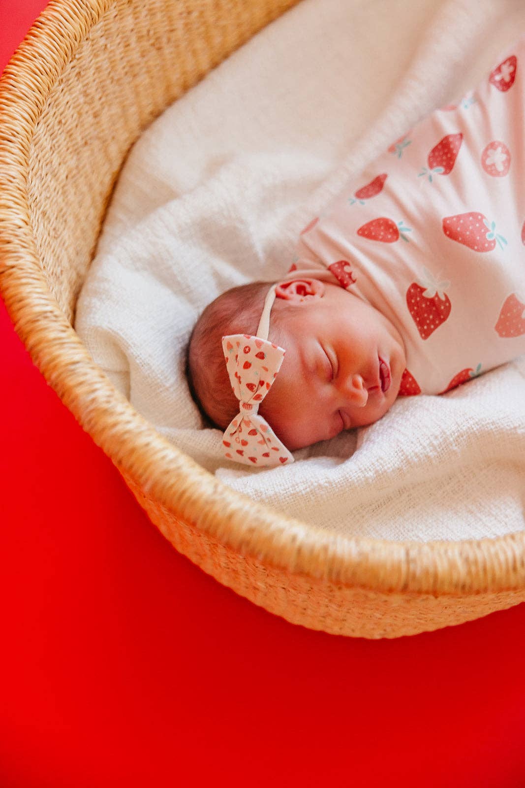 Strawberry Bowtie Baby Bow | Copper Pearl
